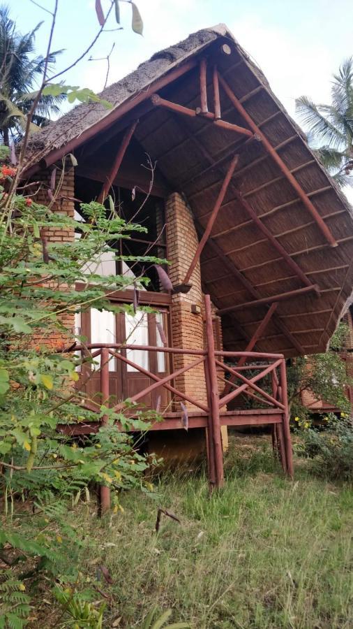 Simbamwenni Lodge And Camping Morogoro Eksteriør billede